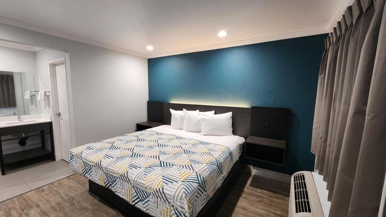 Studio 6 Suites San Ysidro Ca San Diego South Bay Exterior foto