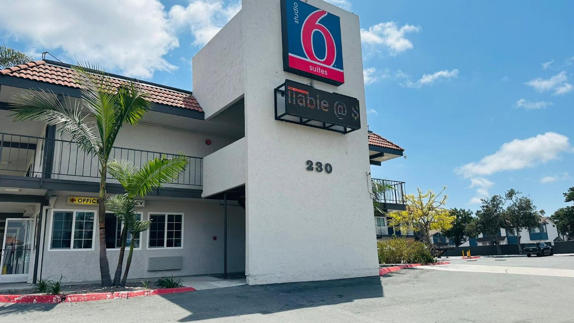 Studio 6 Suites San Ysidro Ca San Diego South Bay Exterior foto