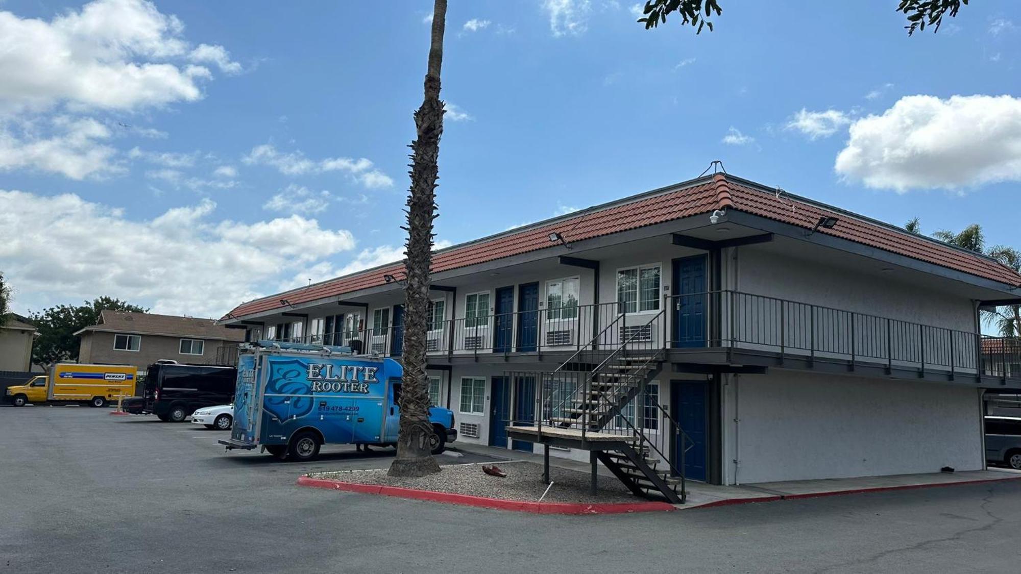 Studio 6 Suites San Ysidro Ca San Diego South Bay Exterior foto