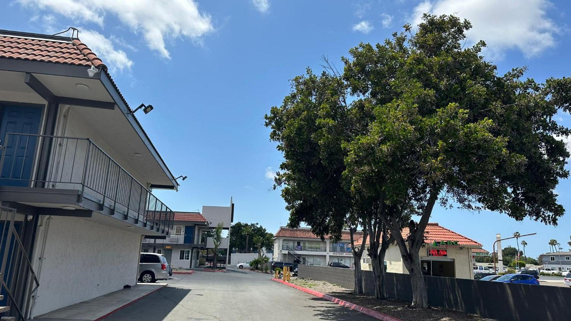 Studio 6 Suites San Ysidro Ca San Diego South Bay Exterior foto