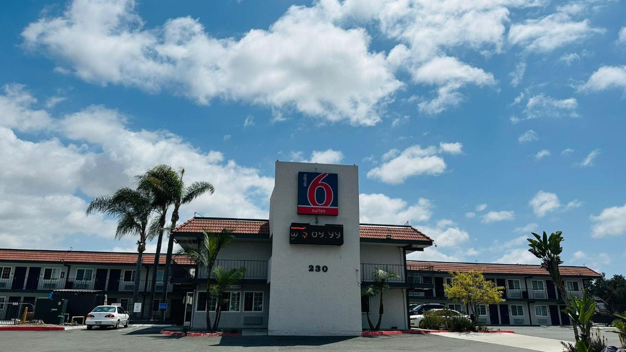 Studio 6 Suites San Ysidro Ca San Diego South Bay Exterior foto
